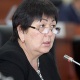 Депутат Орозова Ош мамлекеттик университетинде орус тил сабагын кыскартып салганы боюнча кат келип түшкөнүн айтты