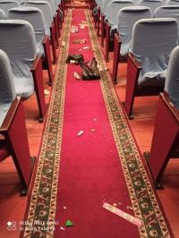 "Уялдым". Баткен шаарында өткөн концерттен кийинки театрдын көрүнүшү талкууда