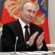 Кол чабышып... Таластагы ишке киргизилген алтын кениндеги сүрөттөр