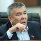 Депутат Баймуратов: "Эл өкүлдөрү ар кандай маселелерди көтөрөт, бирок өкмөт аны чечпейт"