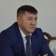 УКМК тарабынан кармалган Ленин районунун мурдагы акими Чынасыл Чыныбаев үй камагына чыгарылды