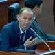 Депутат: "Жаш, таза премьер-министр шайладык деп кубанып жаттык эле, бирок эч кандай алгылыктуу кадамын көрбөй жатабыз"