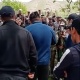 Баткен: Тажикстан менен болгон чек арага 200дөй адам чогулду (жеринен видео)