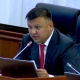 Депутат Тиллаев өкмөт башчыны Жогорку Кеңешке чакырып, чек ара маселеси боюнча маалымат угууну сунуштады