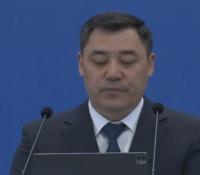 Садыр Жапаров элге кайрылуу жасап, курман болгондорду эскерди (видео)