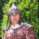 "Манастын урпактары жылаңач кол менен деле жерин коргоого даяр" дейт манасчы Дөөлөт Сыдыков