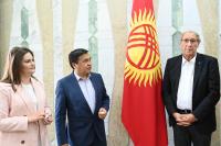 Жогорку Кеңештин депутаттары Европа парламентинин депутаты Нойзе Норберт менен жолугушту
