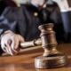 Аёосуз сабалган аксакал, атка сүйрөлгөн келин... 2021-жылдын акыркы 4 айында чыккан өкүмдөр