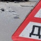 Жайылда жеңил унаа бетон тосмону сүзүп 14 жаштагы бала жабыркады
