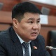 "Мыйзамдуулук сакталбай жатат". Тазабек Икрамов депутаттардын камакка алынышы боюнча маселе көтөрдү