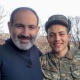 Никол Пашинян бардык туткундарды бошотуу максатында Азербайжанга өз уулун берүүнү сунуш кылды