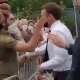 Эммануэль Макронду жаакка чабуу окуясын президент өзү уюштурган деп божомолдошууда