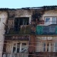 Ысык-Көлдө көп кабаттуу үйдөн өрт чыгып, батирдин балкону толук күйүп кетти