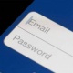 Facebook колдонуучуларынын сыр сөздөрүн уурдаган кооптуу тиркемелер өчүрүлдү