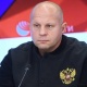 Орусиялык легендарлуу мушкер Фёдор Емельяненко Рой Жонс менен көргөзмө беттешин өткөрүүгө даяр экенин айтты