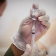"Мыкты мейманканада жашоо же 100 доллар". Нью-Йорктун мэриясы вакцина алган жарандарга сыйлык берет