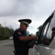 Чолпон-Ата шаарында мас абалындагы айдоочу инспекторду сүзүп кетти