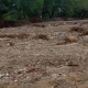 Сел коркунучуна байланыштуу Каракол суусунун жээгиндеги 27 турак жайдын ээлери көчүрүлдү