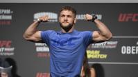 Рафаель Физиев UFC'де алдыңкы он бештикке кирди. Дагы 14 мушкер ким?