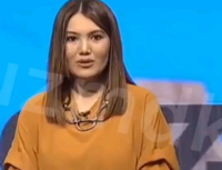 Өзбекстанда алып баруучу түз эфир учурунда эс-учун жоготту (видео)