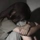 "Кызым бир айдан кийин төрөйт, эмне кыларымды билбейм". Таласта 16 жаштагы кызды зордуктоого шектелген өгөй ата табыла элек