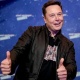 Илон Маск интернеттин ылдамдыгын тездетүүнү убада кылды