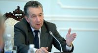 Фарид Ниязовду ИИМдин имаратынан алып чыгышты