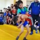 "Тыныбекова реакция кылып". Ысык-Көлдө дагы бир жаш балбан кыздын күрөшкөнү мактоого татыды (видео)