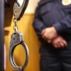 Чек ара кызматынын кызматкери адам өлтүрүү фактысына шектелип кармалды
