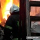 Асанбай кичи районунда көп кабаттуу турак үйдүн жер төлөсүнөн өрт чыкты