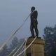 Митингчилер Нурсултан Назарбаевдин айкелин кулатышууда