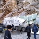 Бишкек-Ош жолунда оор жүк ташуучу унаа кулады. Айдоочу жеңил жаракат алды