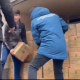 Кыргыз ыктыярчылары коңшу Казакстанга азык-түлүк түрүндө жардам жөнөтүштү