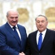 Александр Лукашенко Нурсултан Назарбаев менен телефон аркылуу сүйлөштү