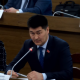 Шайлообек Атазов өлкөдө иштеген жарандарды айлыгынан аскердик техника алууга 200 сомдон берип турууга чакырды