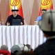 Президент Өзгөндө эл менен жолугуп, чек ара боюнча маалымат берүүдө