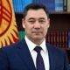 Садыр Жапаров социалдык коргоо жана кесиптик кошуун кызматкерлерин майрамы менен куттуктады