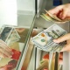 Бишкекте мыйзам бузган 5 акча алмаштыруу жайынын иши убактылуу токтотулду