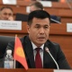 "Азырынча көчөдө жүрөм". Бакиров кабинетинен чыгарылышы боюнча үн катты