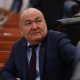 "Чоңдор менен куда-сөөк болсо эле унутулуп калабы?". Депутат Жээнбеков жана Зулпукаров боюнча маселени көтөрдү