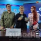 Азиз Мурадиллаевдин өмүрүн сактап калууга чогулган 45 миң доллар апасына өткөрүлүп берилди