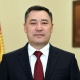 "Креативдүү идеяларды жана бакубат өмүр каалайм". Президент радио жана телевидение кызматкерлерин куттуктады