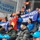 Садыр Жапаровдун катышуусундагы футболго белгилүү күйөрман дагы келди (видео)