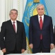 Мамлекеттик катчы Сүйүнбек Касмамбетов Казакстандын президенти менен жолугушту