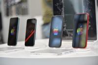 Жаңы үлгүдөгү IPhone SE смартфону качан сатыкка чыгары белгилүү болду