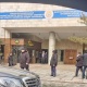 Садыр Жапаров менен Алымкадыр Бейшеналиев балдар ооруканасына барышты