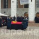 Экс-министр Молдомуса Конгантиевди акыркы сапарга узатуу зыйнатына Камчыбек Ташиев катышууда