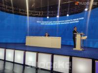 Акылбек Жапаров министрлер кабинетинин курамы боюнча суроого жооп берди
