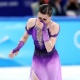 "Көзүнө жаш алып". Допингге шектелип жаткан Камила Валиева биринчи орунду камсыздады