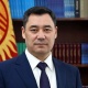 Садыр Жапаров: "Бүгүндөн баштап Улуттук банкта алтын сатып алууга кезекке тургандар көбөйдү. Туура кыласыздар"